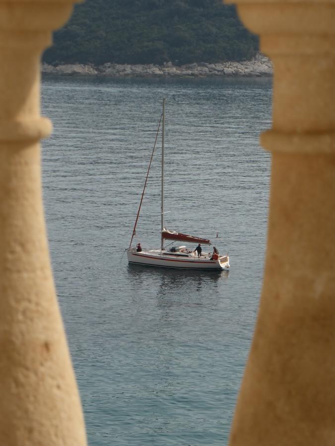 Luxury Beachfront Apartment Banje Dubrovnik Exterior foto